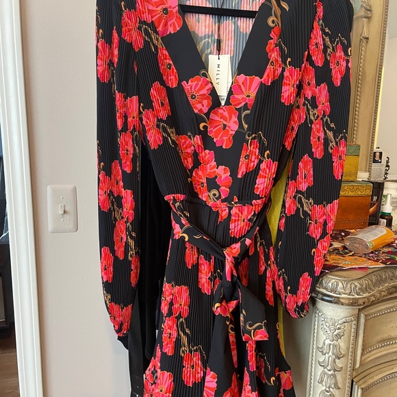 New dresses - Picture 2 of 11